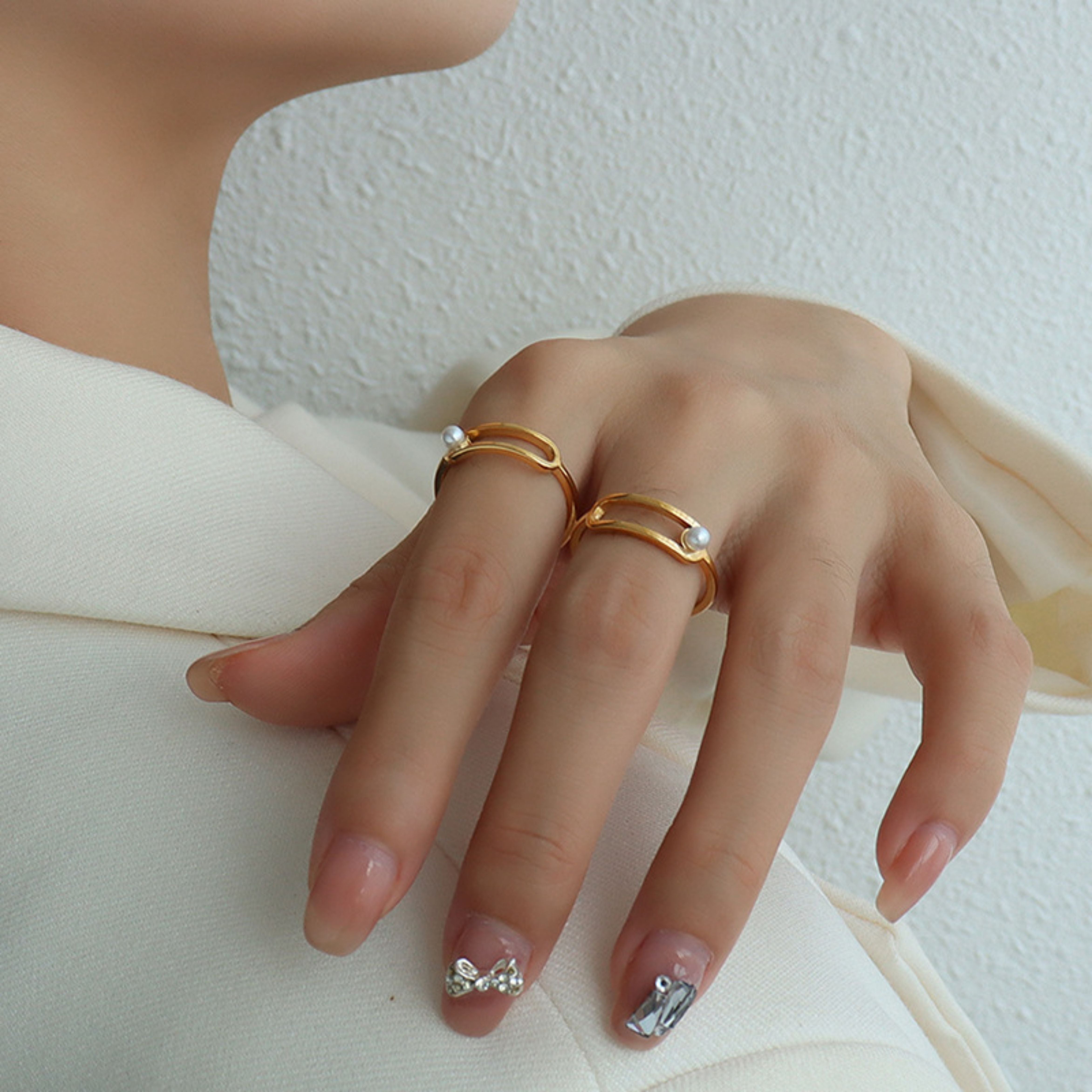 Pearl Radiance Stackable Ring