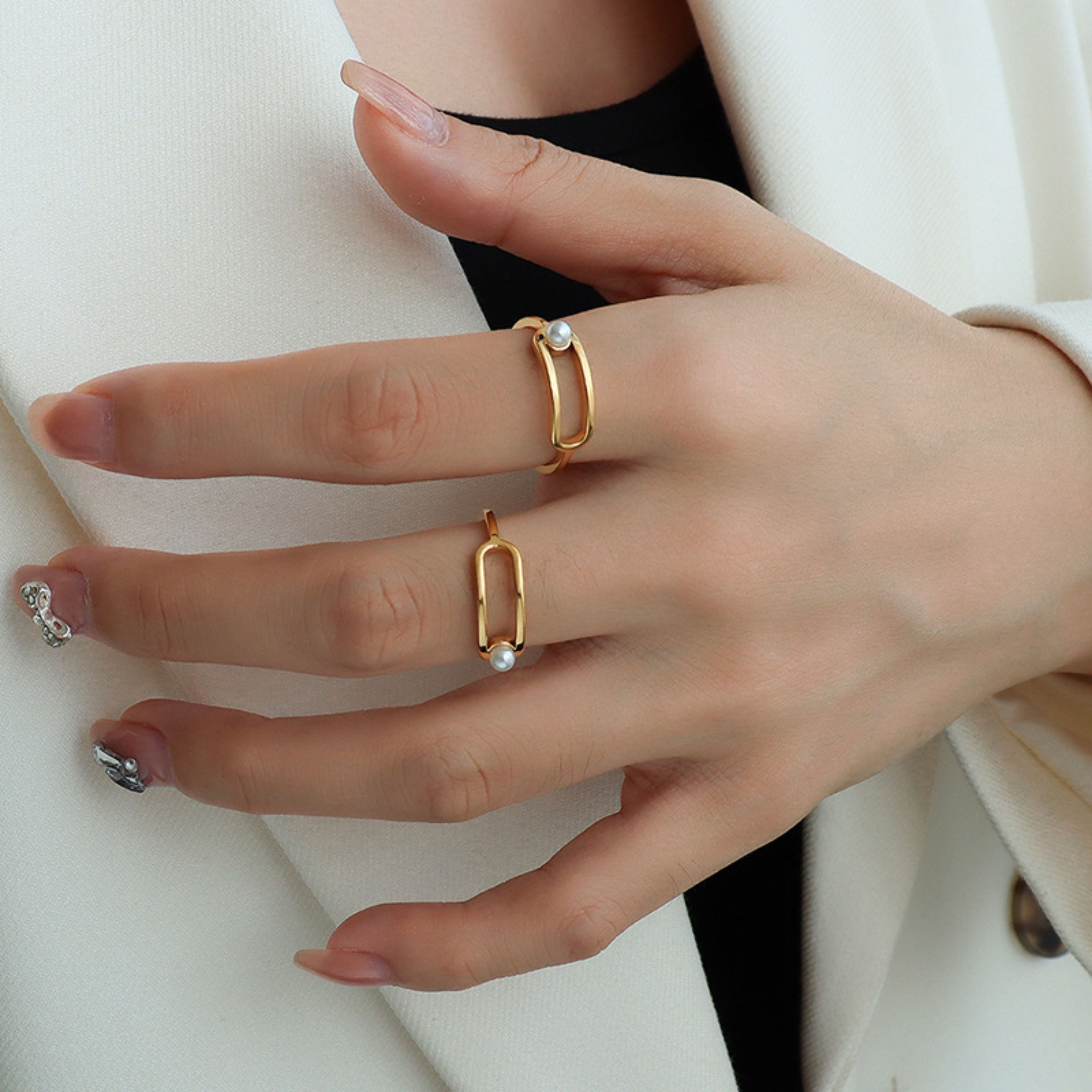 Pearl Radiance Oval Ring