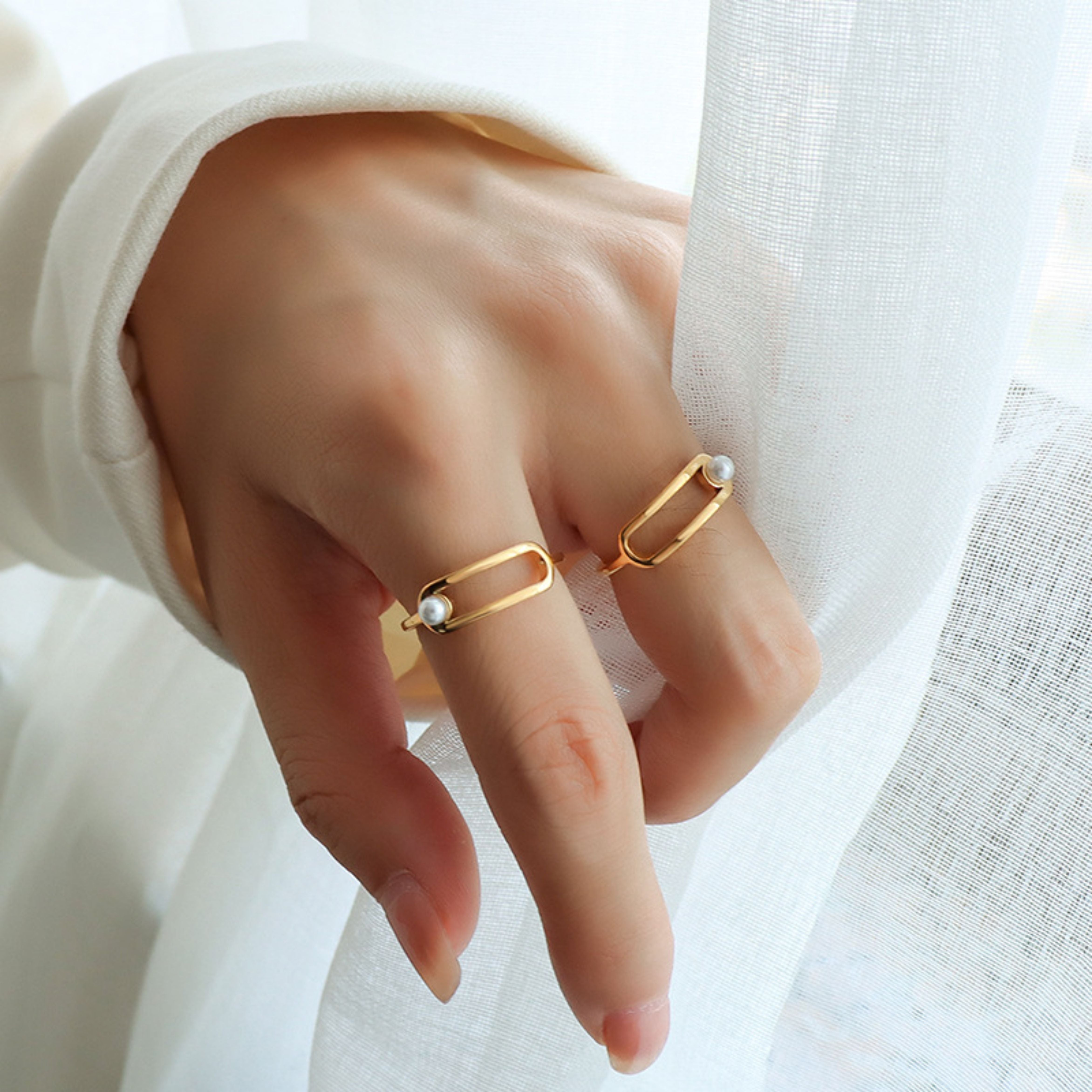 Pearl Radiance Oval Ring