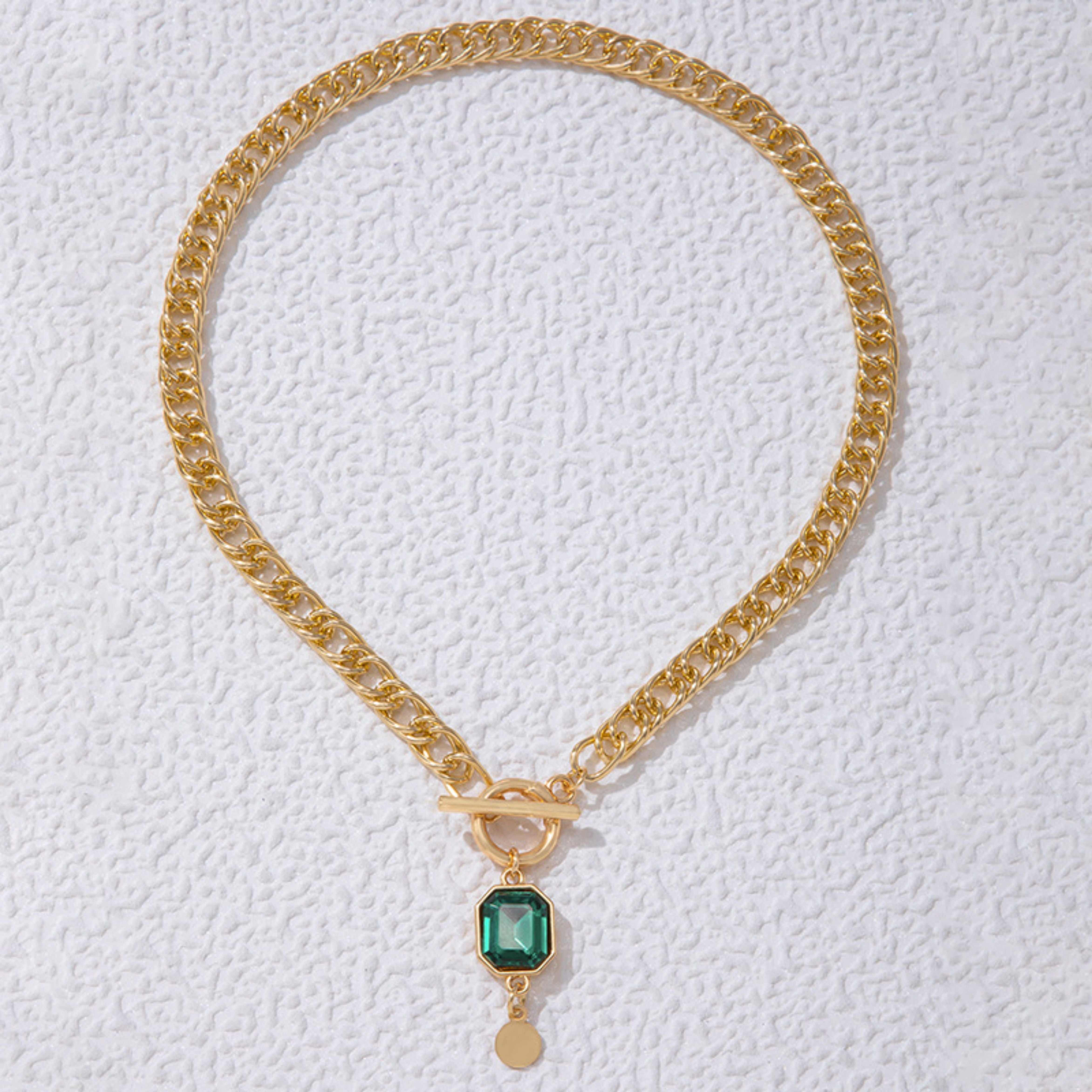 Emerald Glow Neckpiece