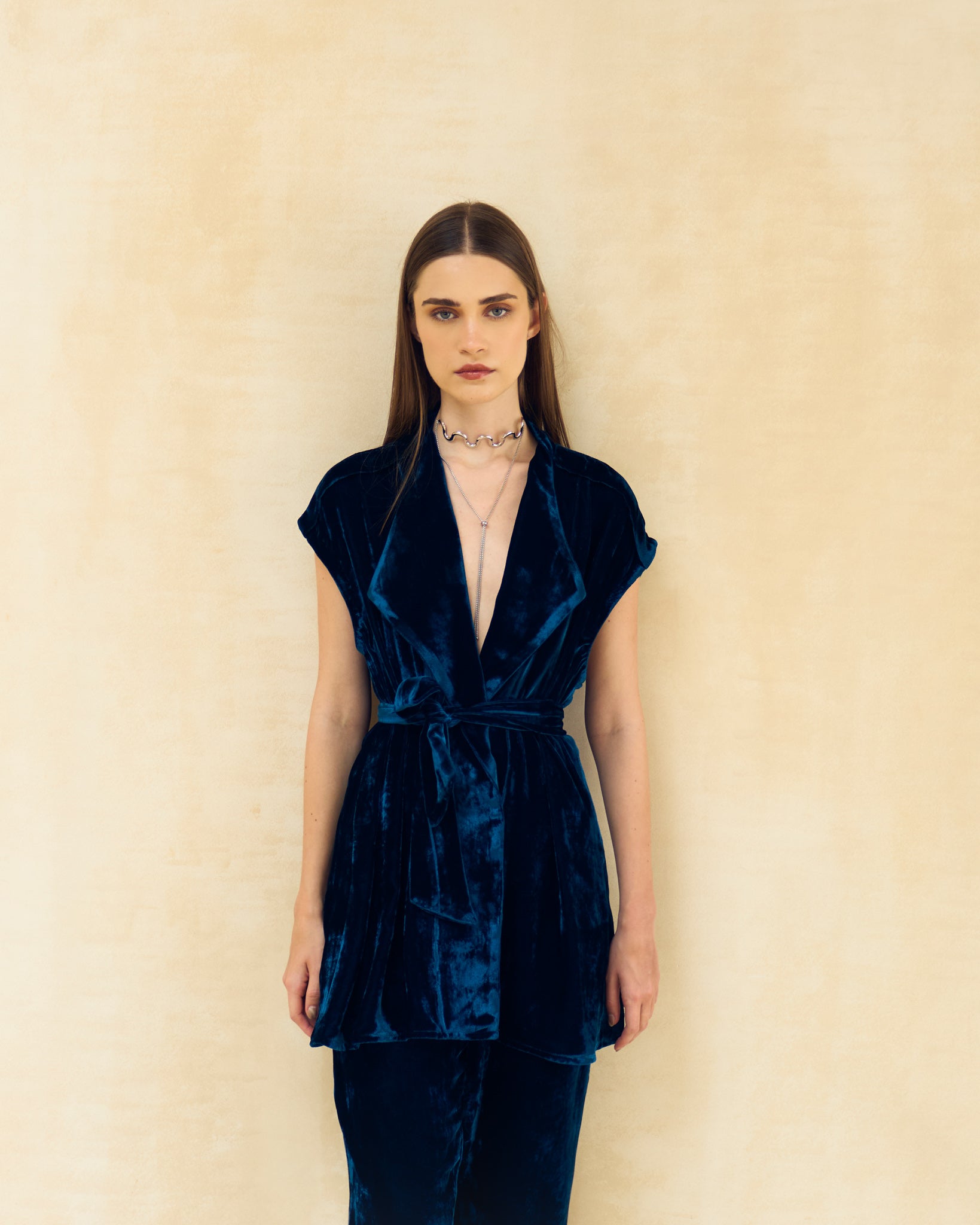 Veloura Set (Neckwear & cuff)