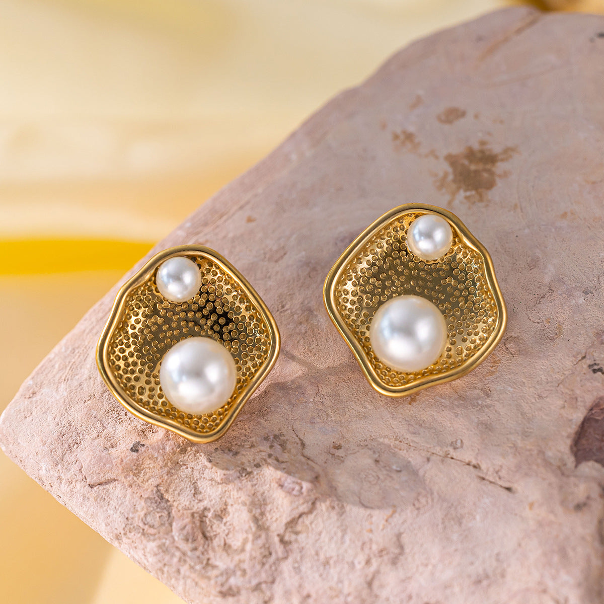 Duo Pearl Crush Earrings