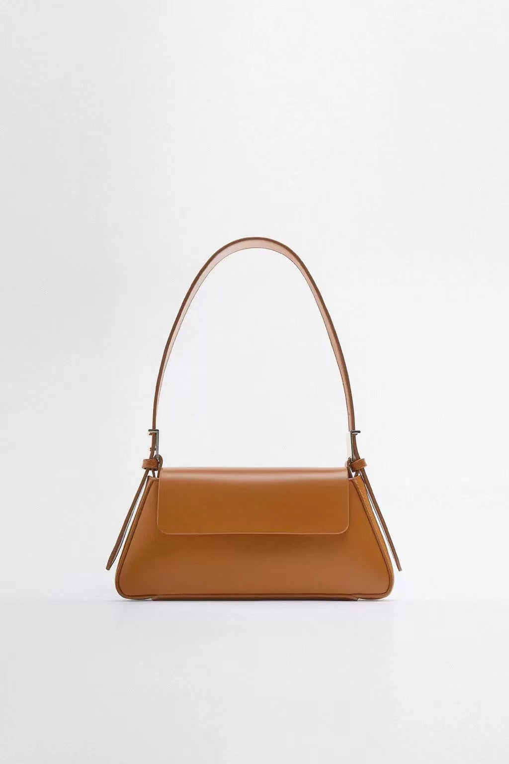 Ava Classic Shoulder Bag