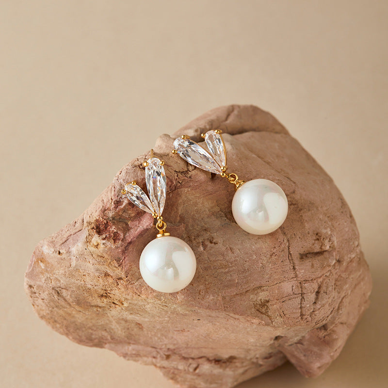 PearlTwirl Drops (earrings)