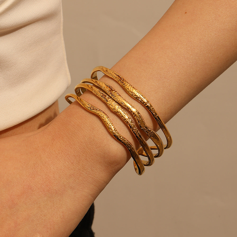 Ripple Lines Cuff