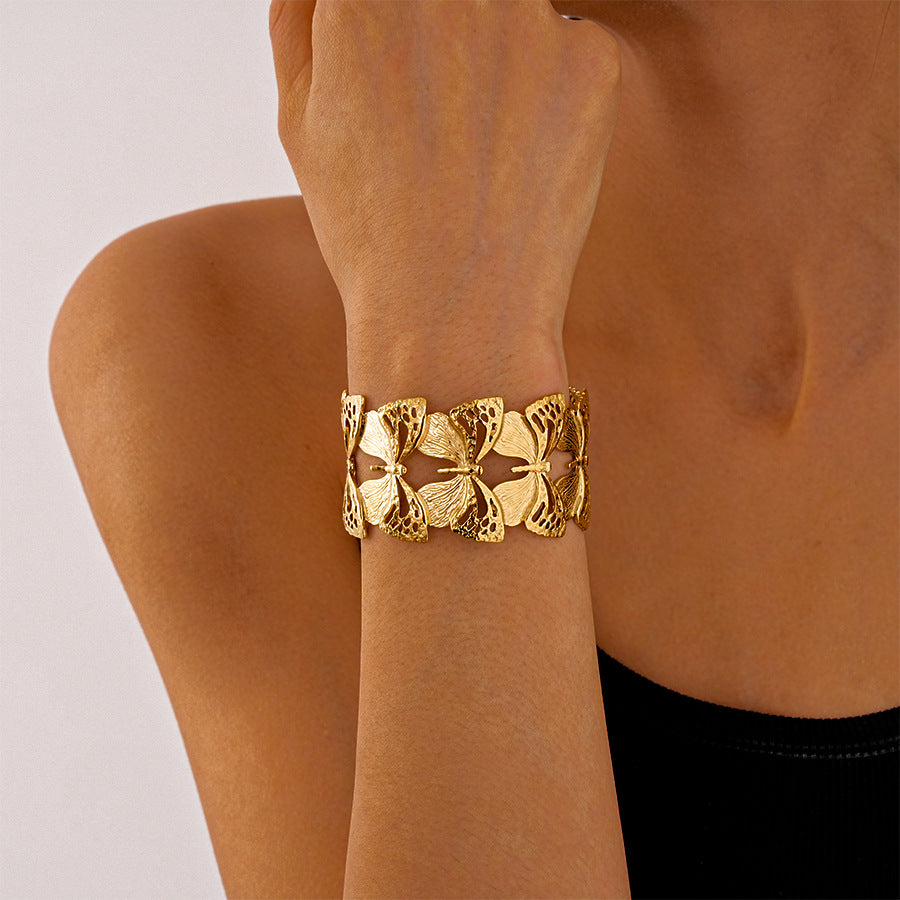 FlutterGlow Cuff