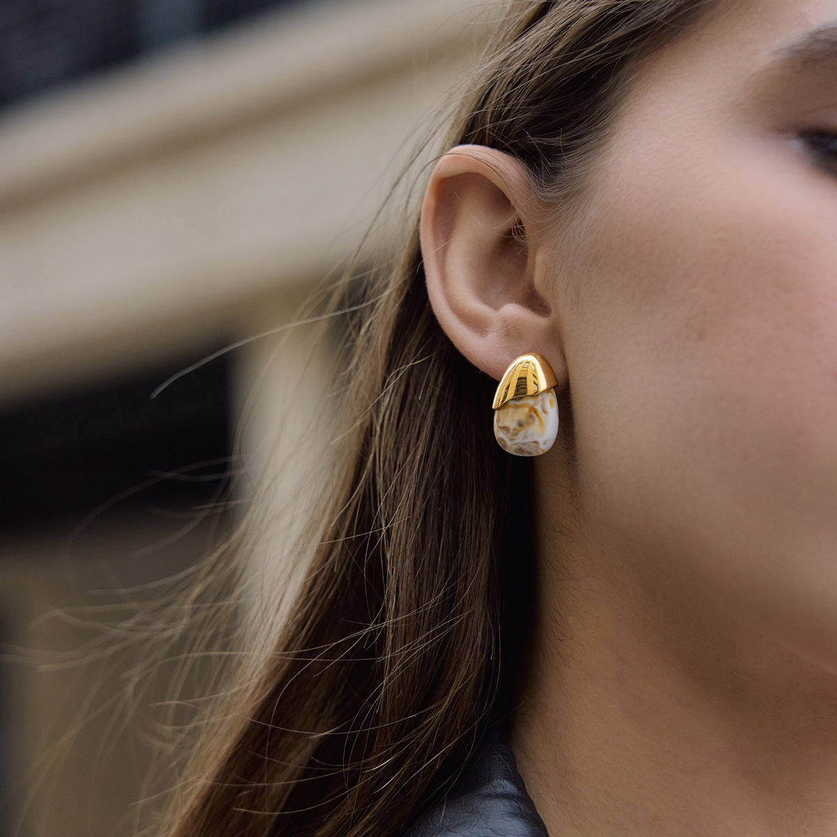 Mira Resin Earrings