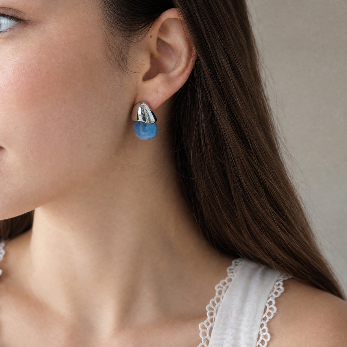 Mira Resin Earrings