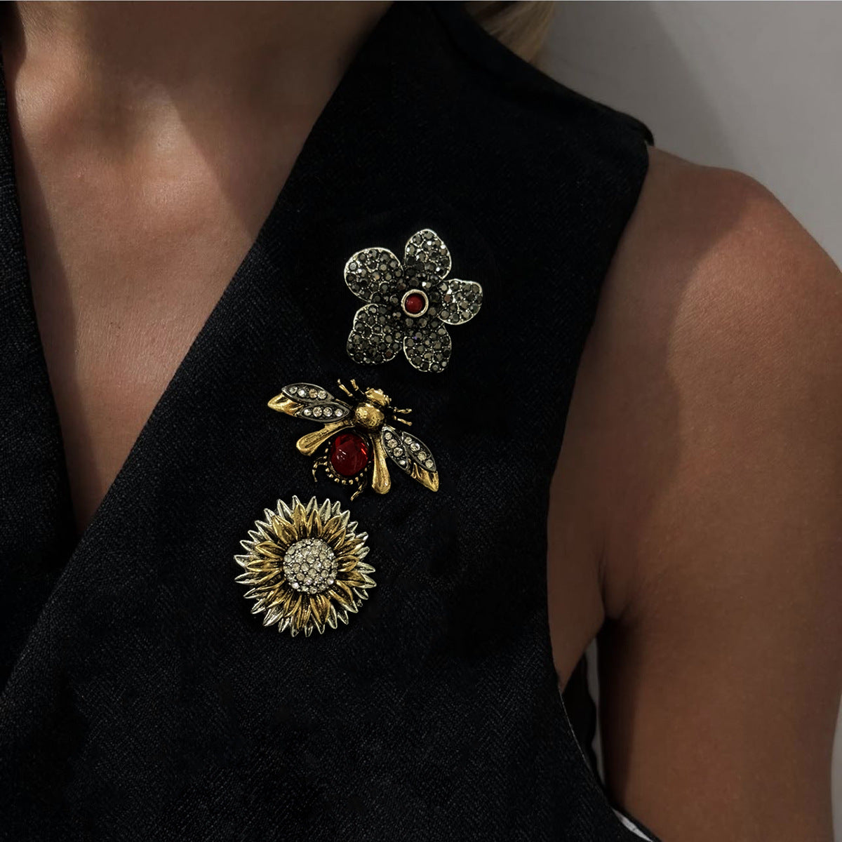 Bloom & Bee Brooch Set ( Set of 3 )