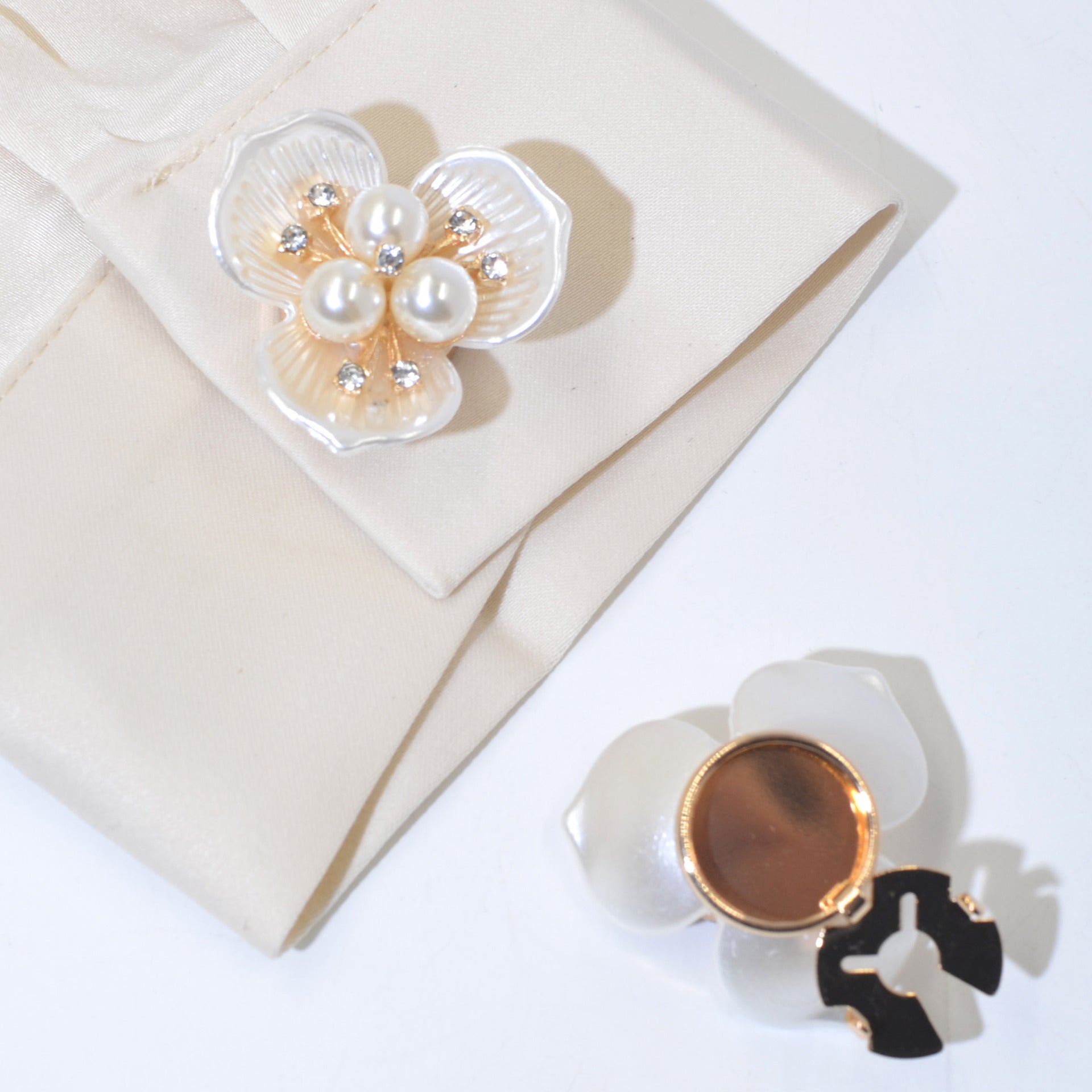 Pearl Petal Button Covers (Set of 2)