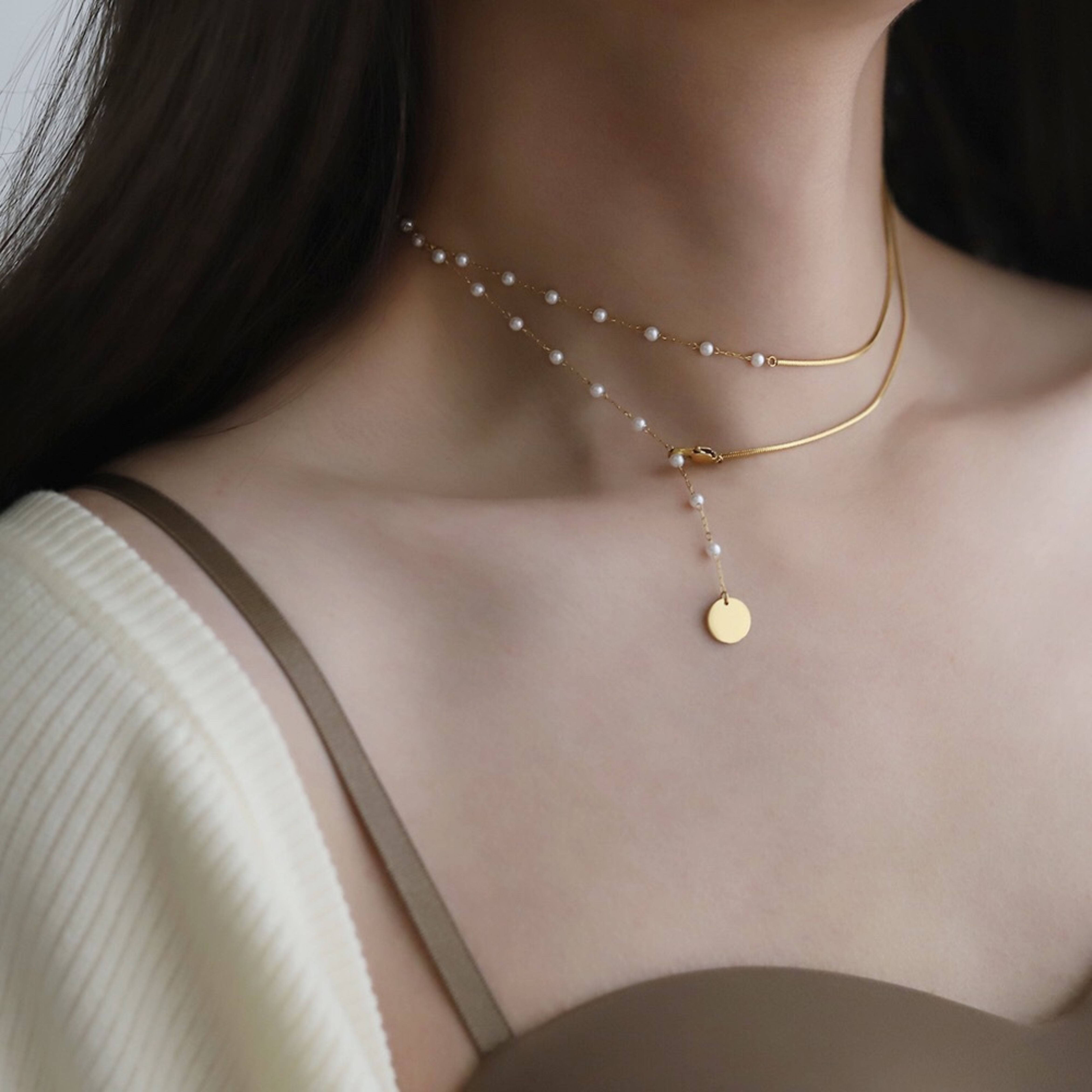 Daisy Drape Necklace