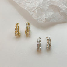 Load image into Gallery viewer, Grace Miniature Elegance
