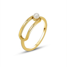 Load image into Gallery viewer, Pearl Radiance Oval Ring
