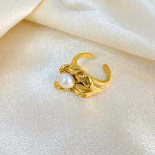 Load image into Gallery viewer, Isabella Pearl Ring
