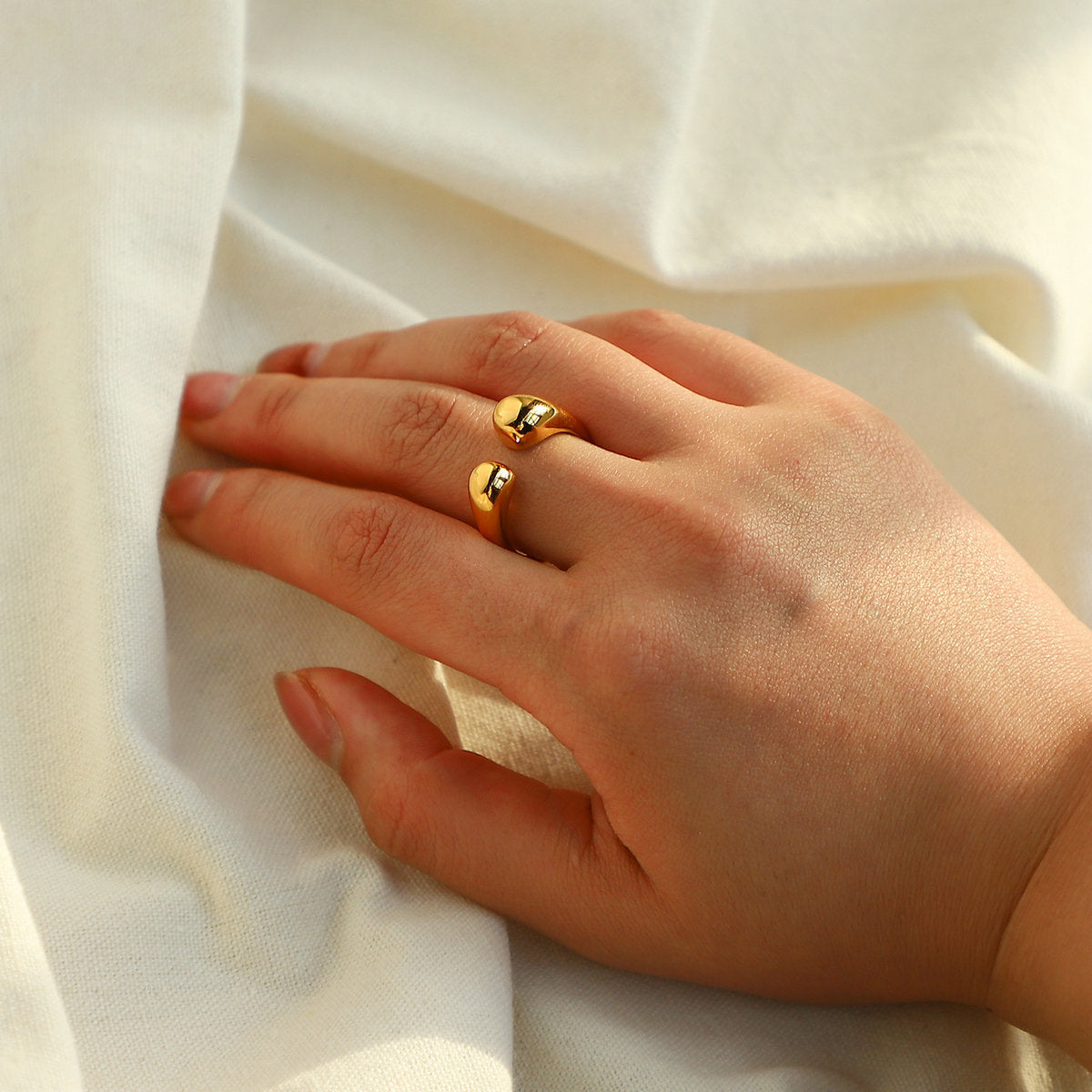 Duo Curve Ring