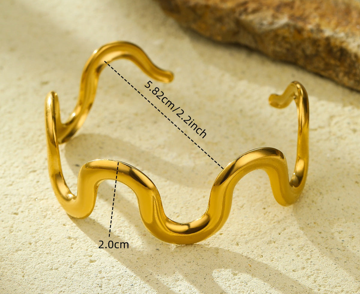 Veloura Set (Neckwear & cuff)