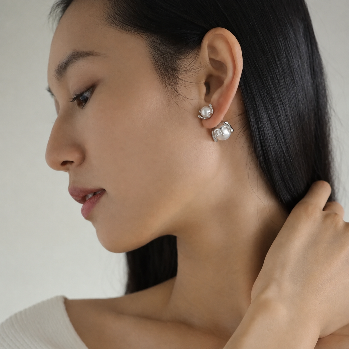 GlowBloom Pearl Earrings