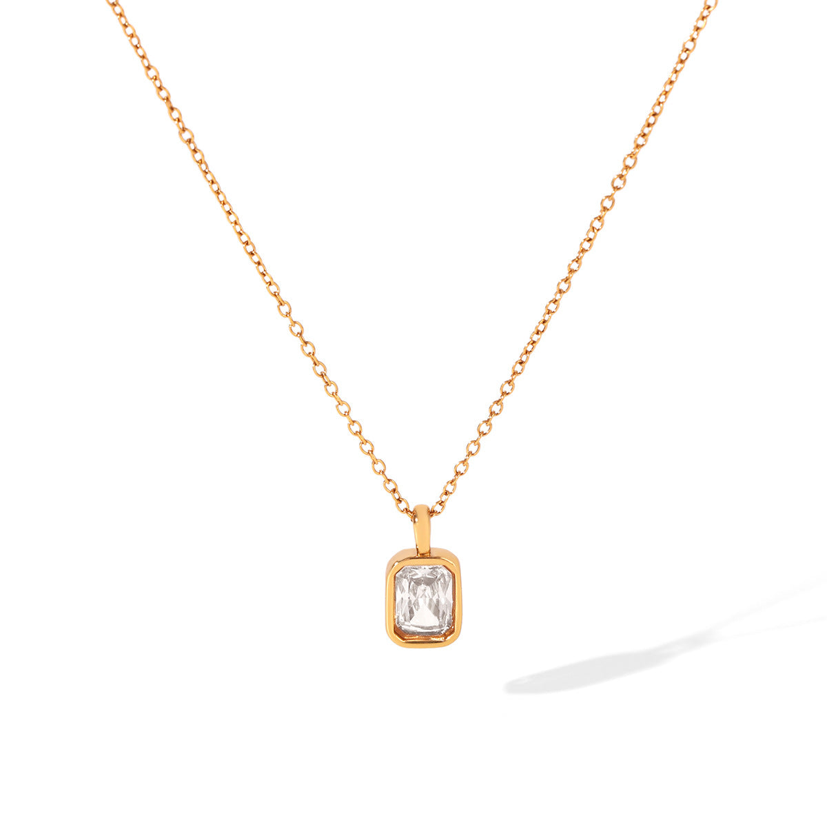 Dona Pendant Necklace