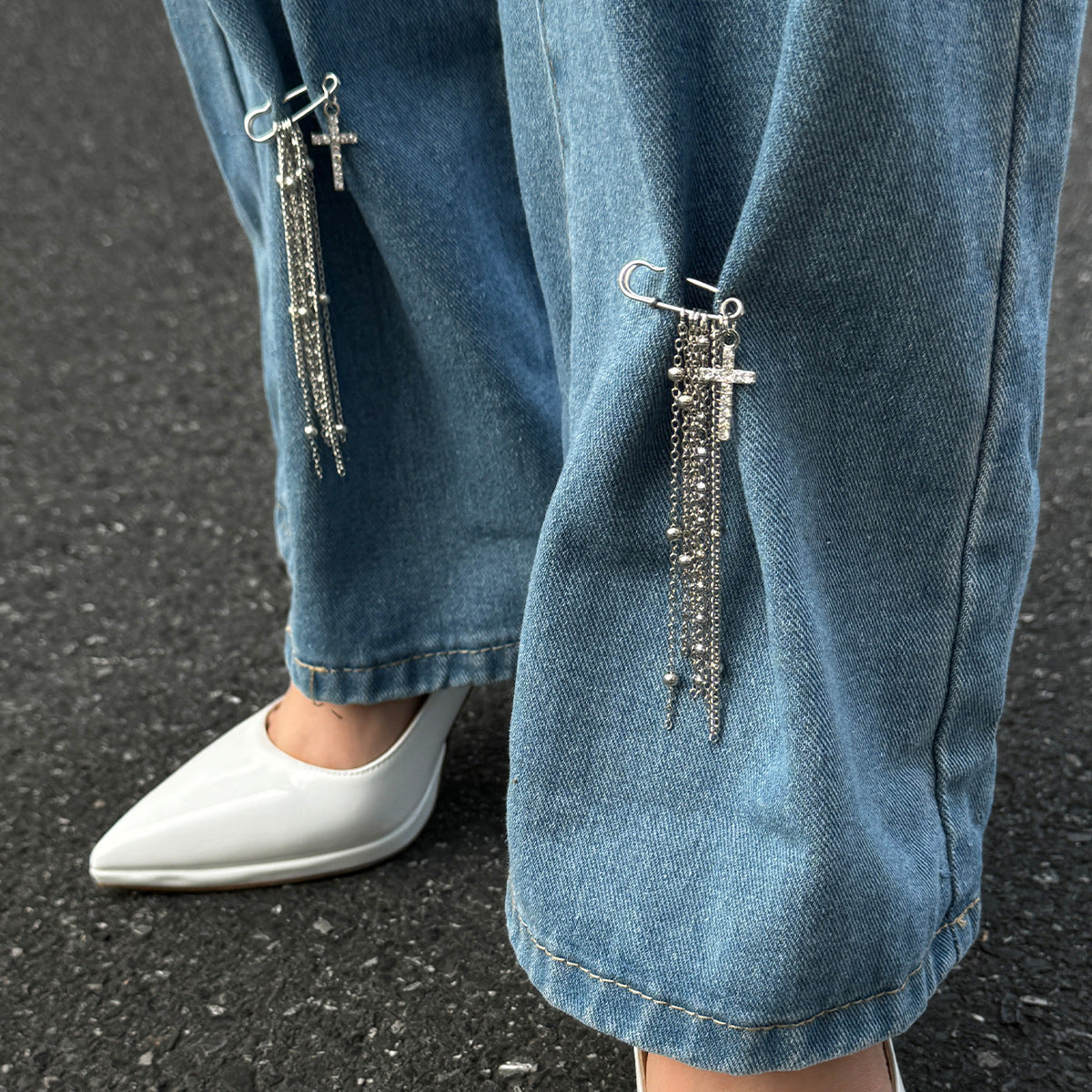 Chainmark Denim Pin / Brooch