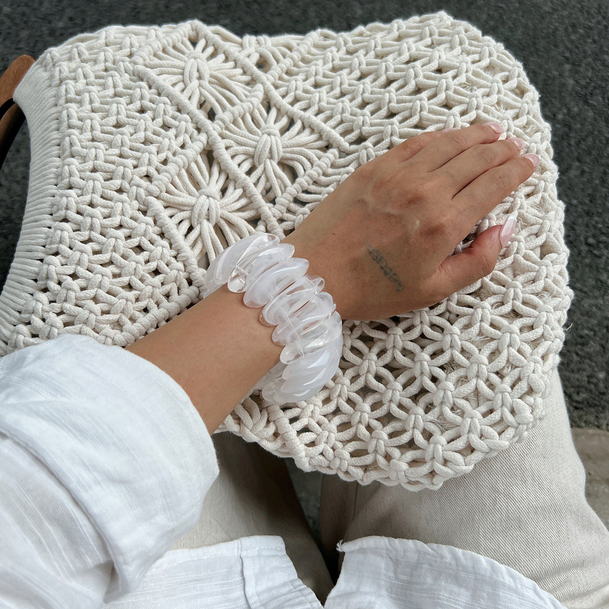 Gloss Wave Elastic Bracelet