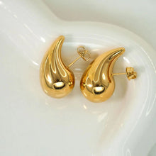 Load image into Gallery viewer, Olivia Teardrop Earrings
