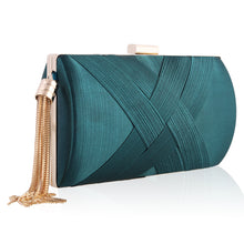 Load image into Gallery viewer, Tassel clutch
