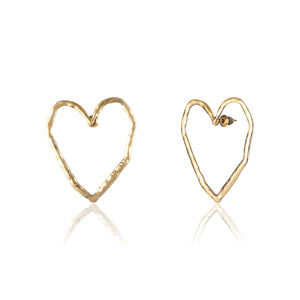 Heart out earrings