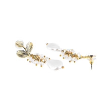 Load image into Gallery viewer, Ananya golden pearl drop earrings
