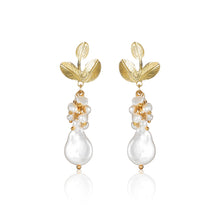 Load image into Gallery viewer, Ananya golden pearl drop earrings
