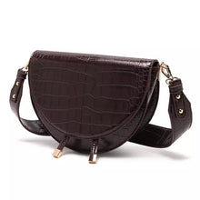 Load image into Gallery viewer, Sassy Saddle bag (Brown)
