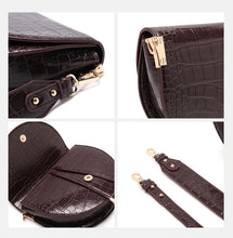 Load image into Gallery viewer, Sassy Saddle bag (Brown)
