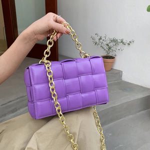 Jenner sling bag