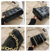 Load image into Gallery viewer, Jenner sling bag

