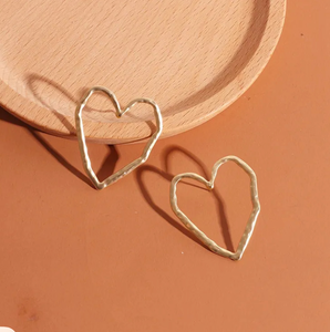 Heart out earrings