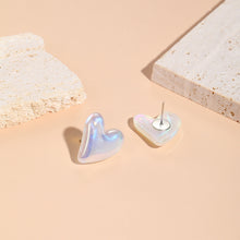 Load image into Gallery viewer, Pearl hearts earrings
